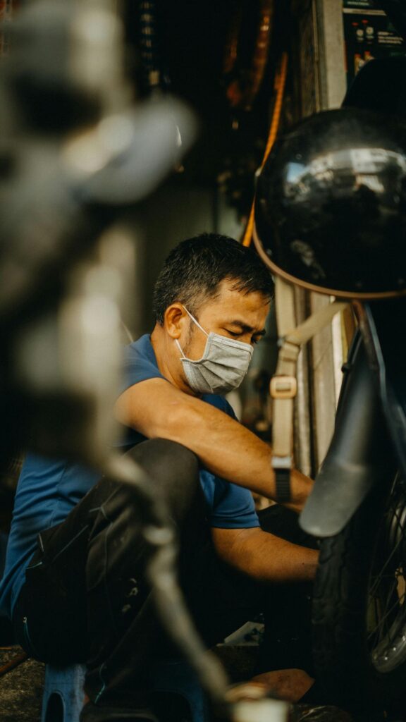 cambiar el condensador por profesional Cambiar el condensador del coche por un profesional